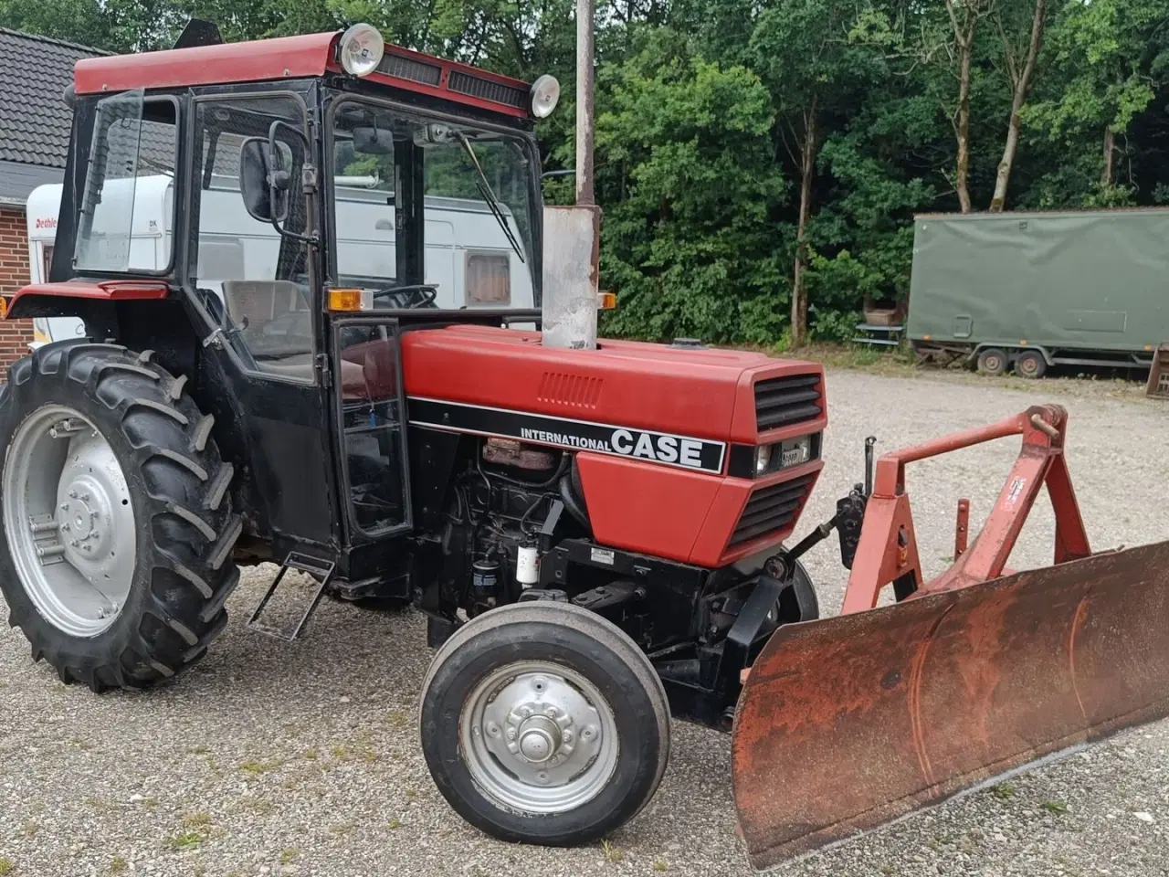 Billede 1 - Case IH 485 med frontlift