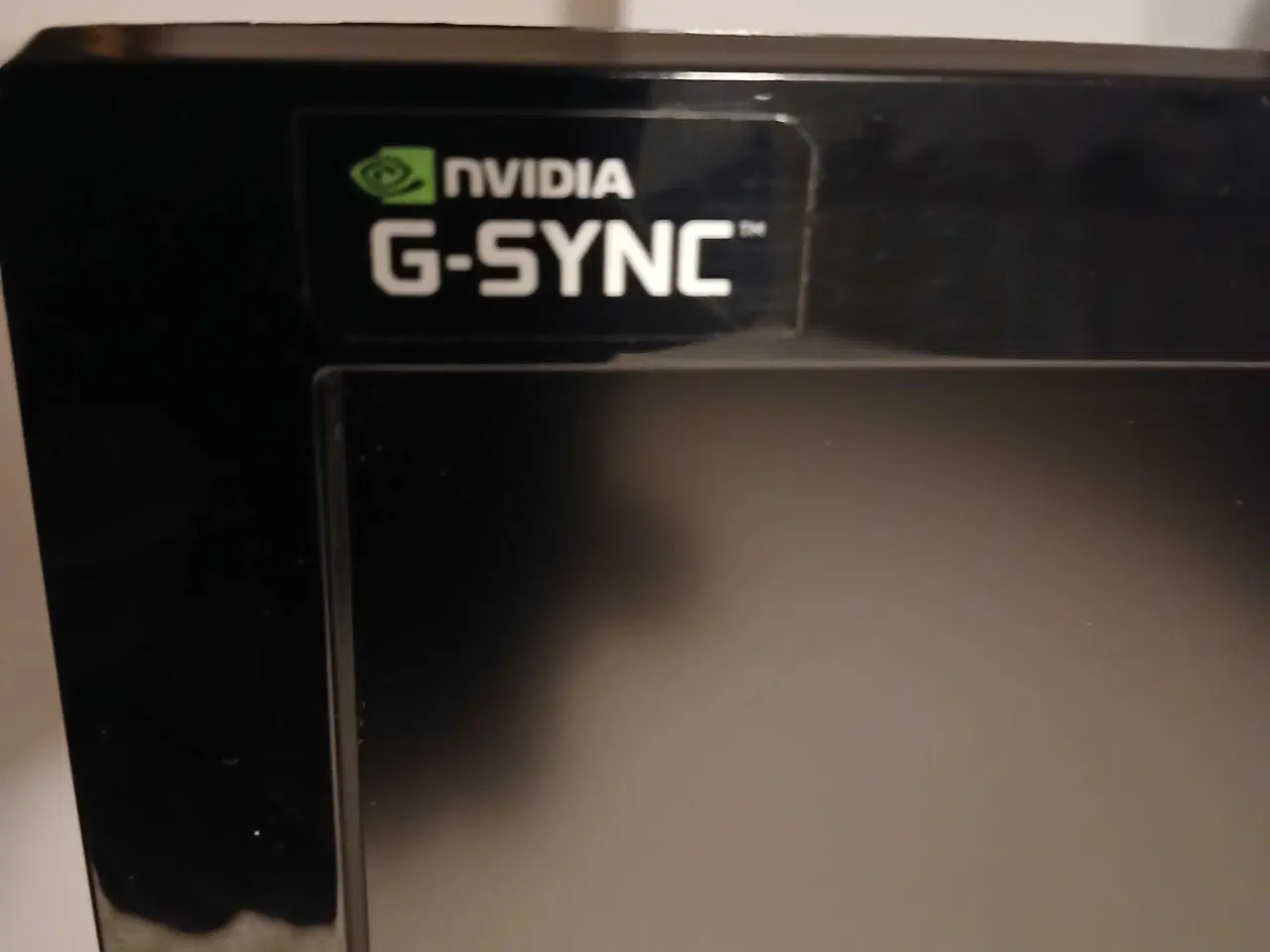 Billede 8 - Computer skærm og tastatur 