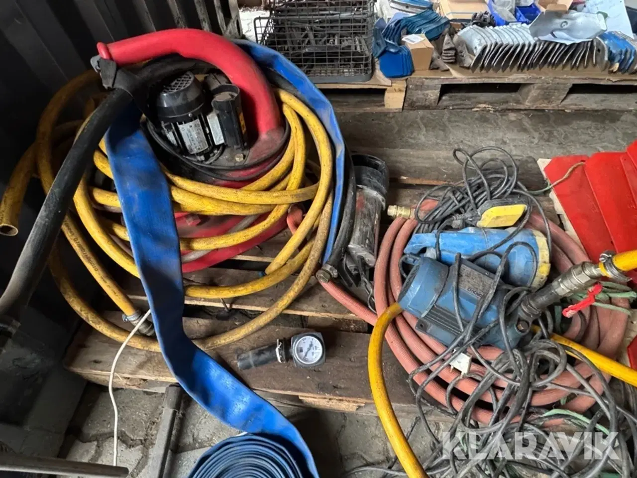 Billede 1 - Dieselpumpe og dykpumpe Plastfittings til vandledning