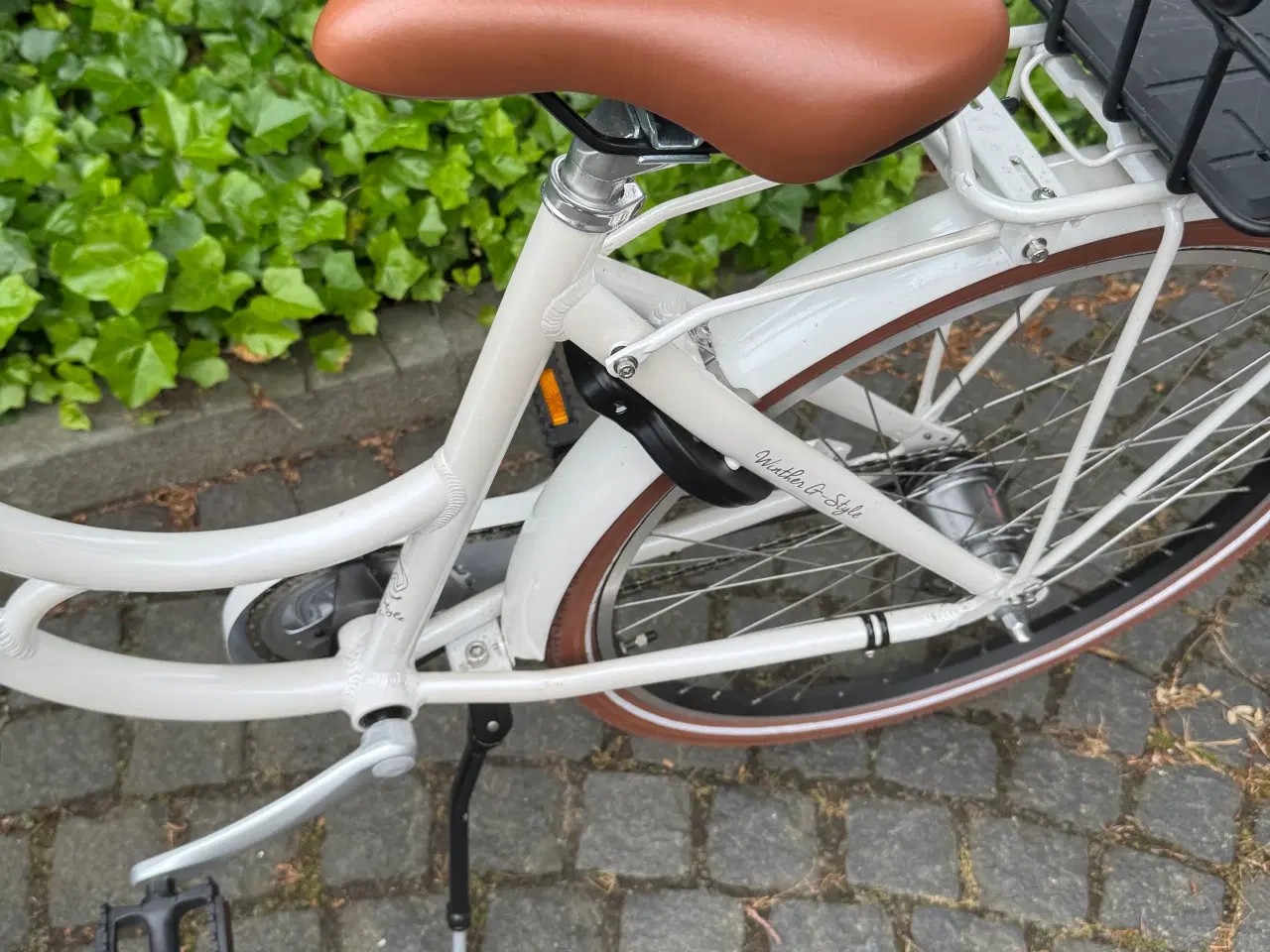 Billede 4 - Næsten ny Winther pige cykel 26”