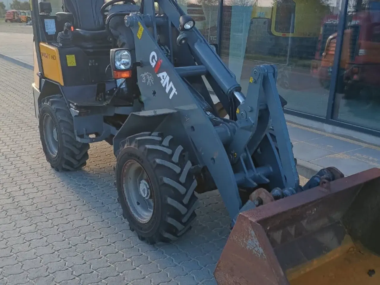 Billede 4 - Giant 452 HD