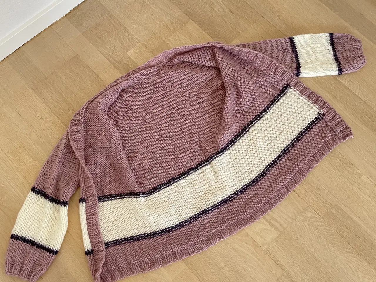 Billede 5 - Strikket cardigan str M