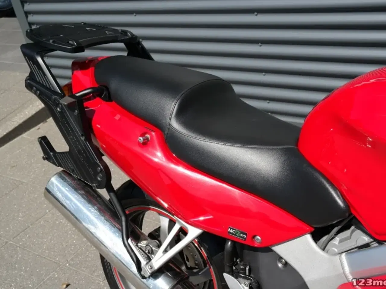 Billede 8 - Honda VFR 800 F MC-SYD       BYTTER GERNE