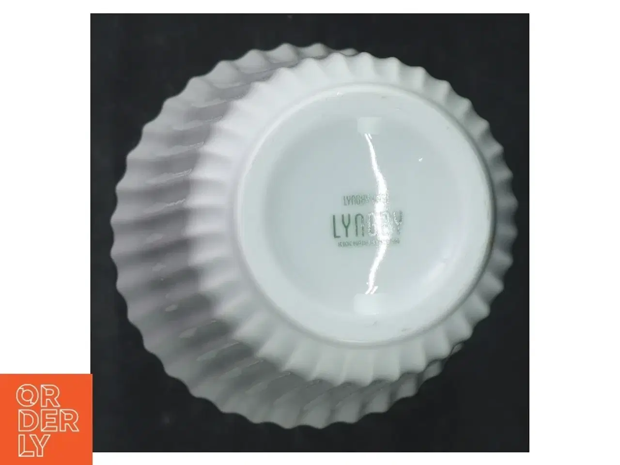 Billede 2 - Lyngby Porcelæn vase (str. H. 18 cm. ø. 11 cm)