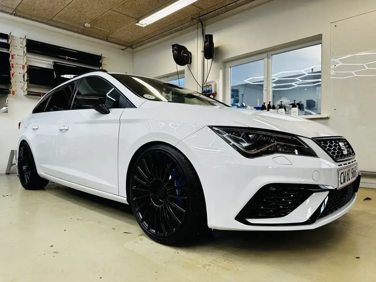 Billede 3 - Seat Leon 2,0 TSi 300 Cupra ST DSG 4Drive