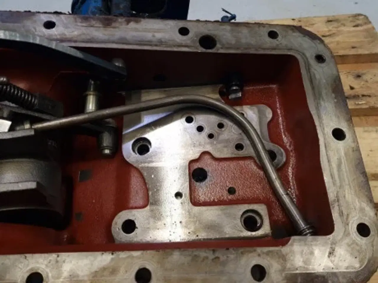 Billede 18 - Ford 6640 Dæksel Gearkasse E9NN537AA