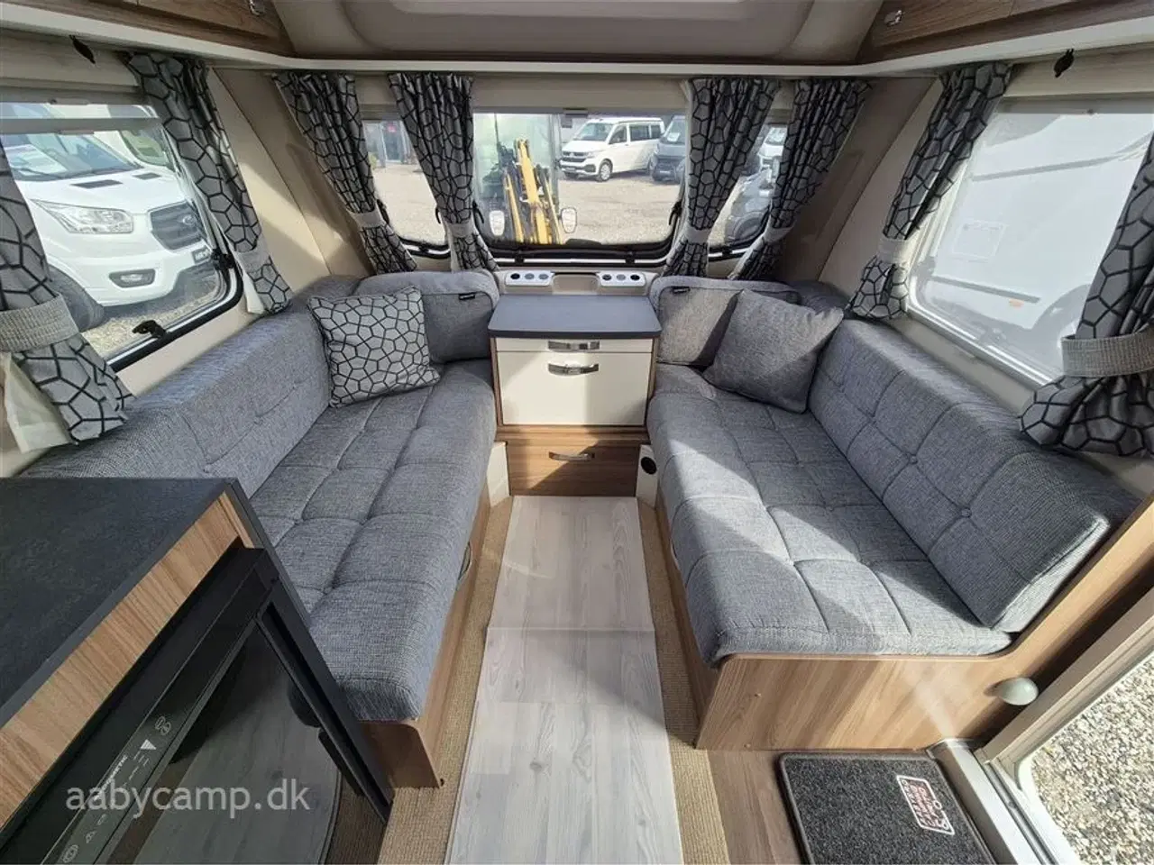 Billede 5 - 2022 - Sprite Mondial 490 Enkelt senge. markise. Isabella Capri fortelt. Mover. Batteri. gasalarm. cykelstativ.