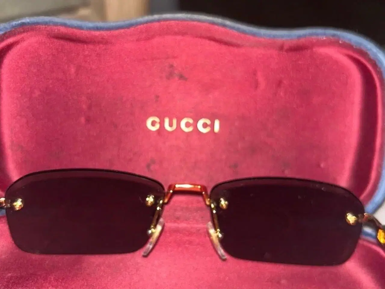 Billede 6 - Gucci Solbriller (Model GG1221S 001) - Som Ny