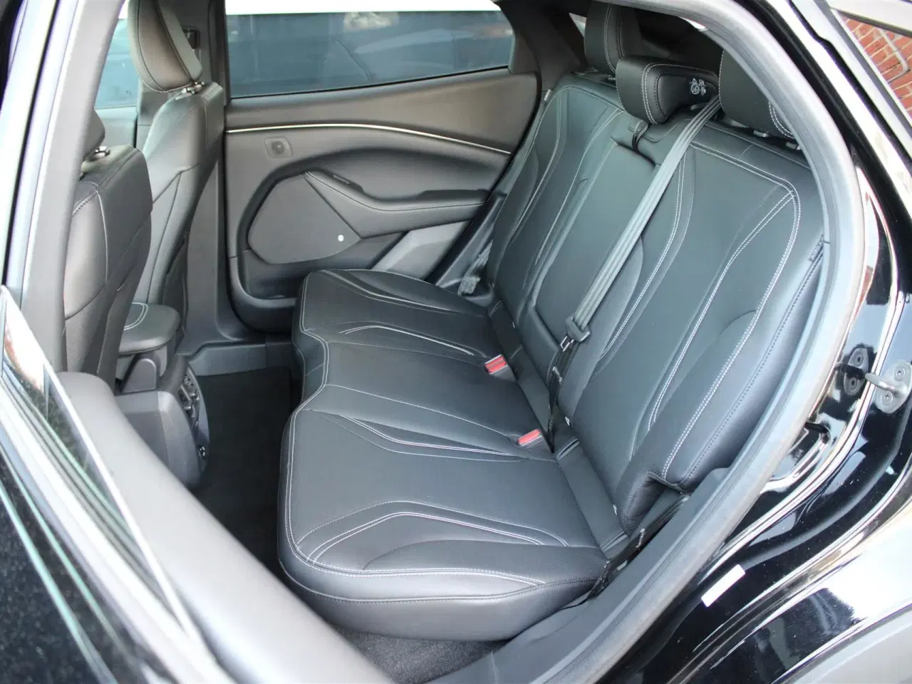 Billede 3 - Ford Mustang Mach-E EL UR 294HK 5d Aut.