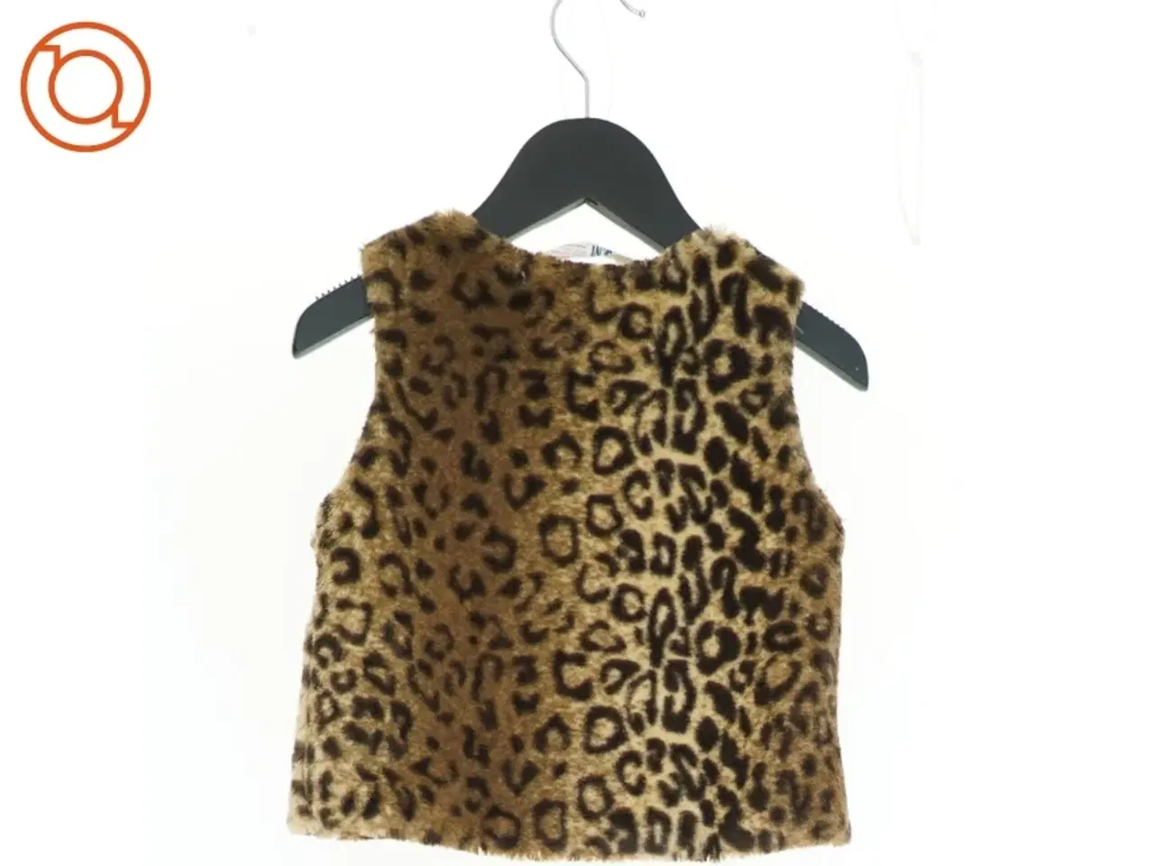 Billede 2 - Vest i fakefur leopard fra H&M (str. 110 cm)