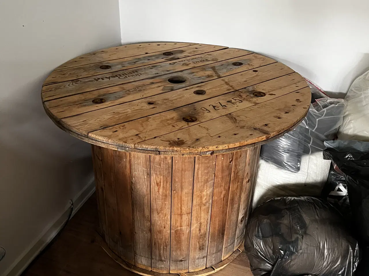 Billede 1 - Kabeltromle bord sælges