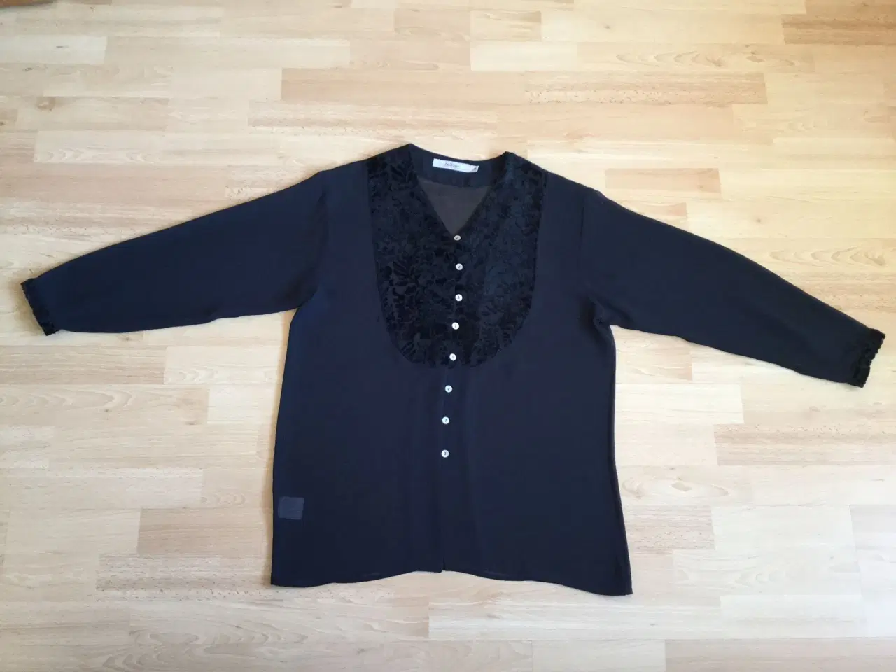 Billede 4 - InWear  Skjorte / Bluse  str. M