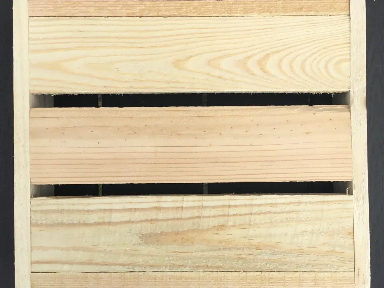 Billede 6 - Træ kasse / bakke 80 kr.  32,8 x 27