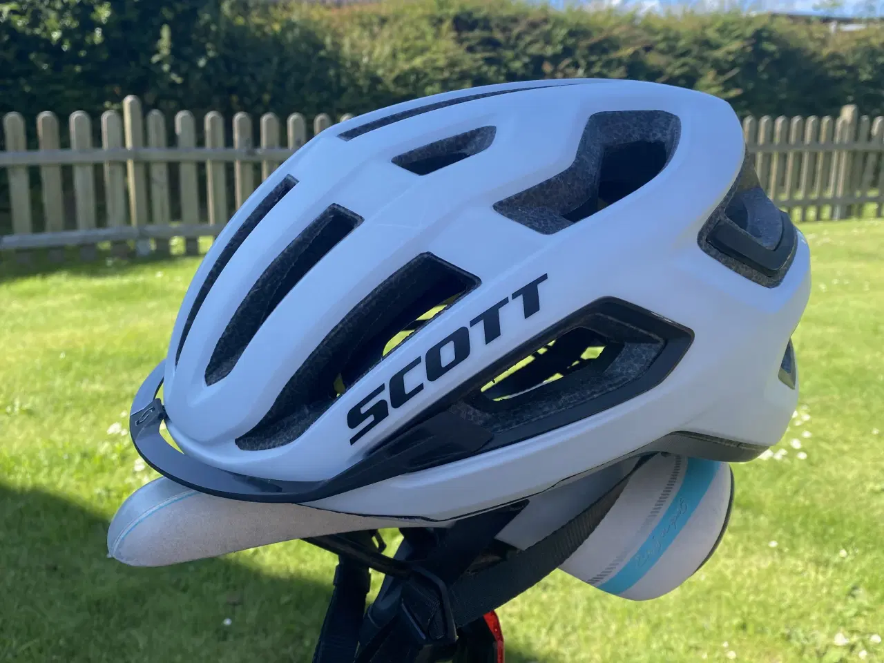 Billede 1 - Scott hjelm med mips