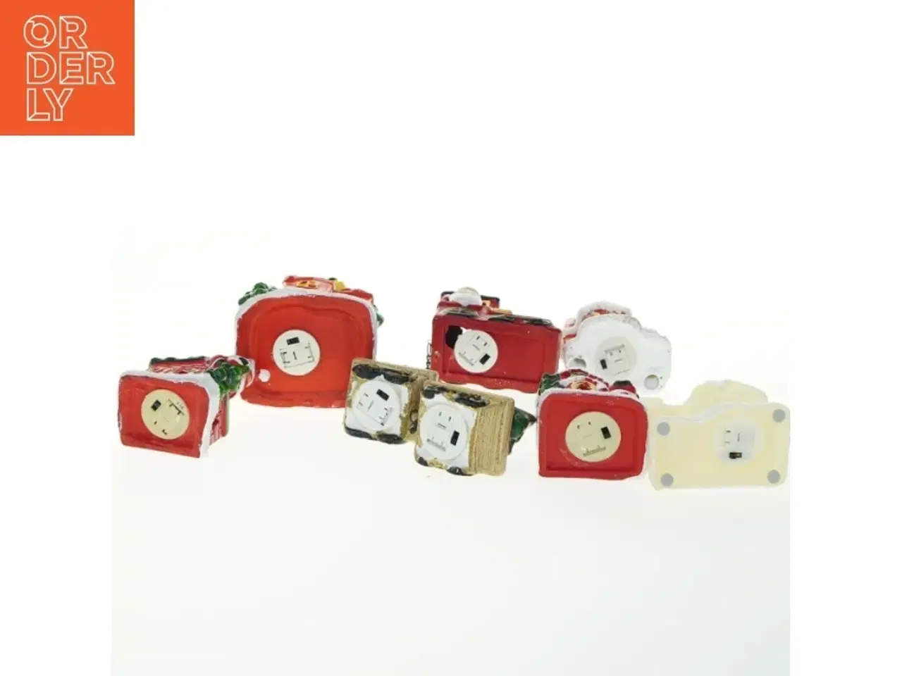 Billede 4 - Julelandsby og tog med led lys (str. 11x15x9 cm)