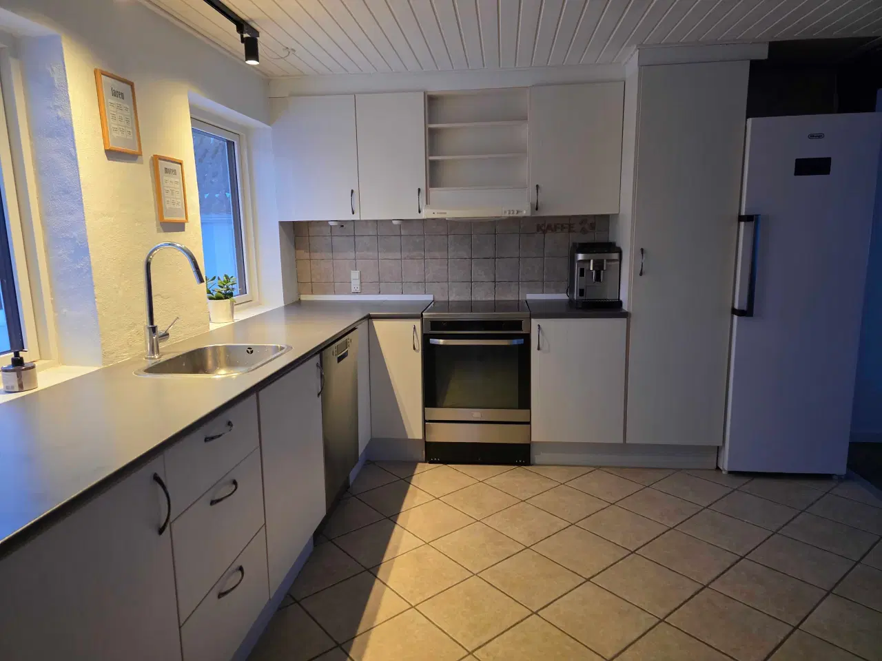 Billede 1 - AUBO køkken