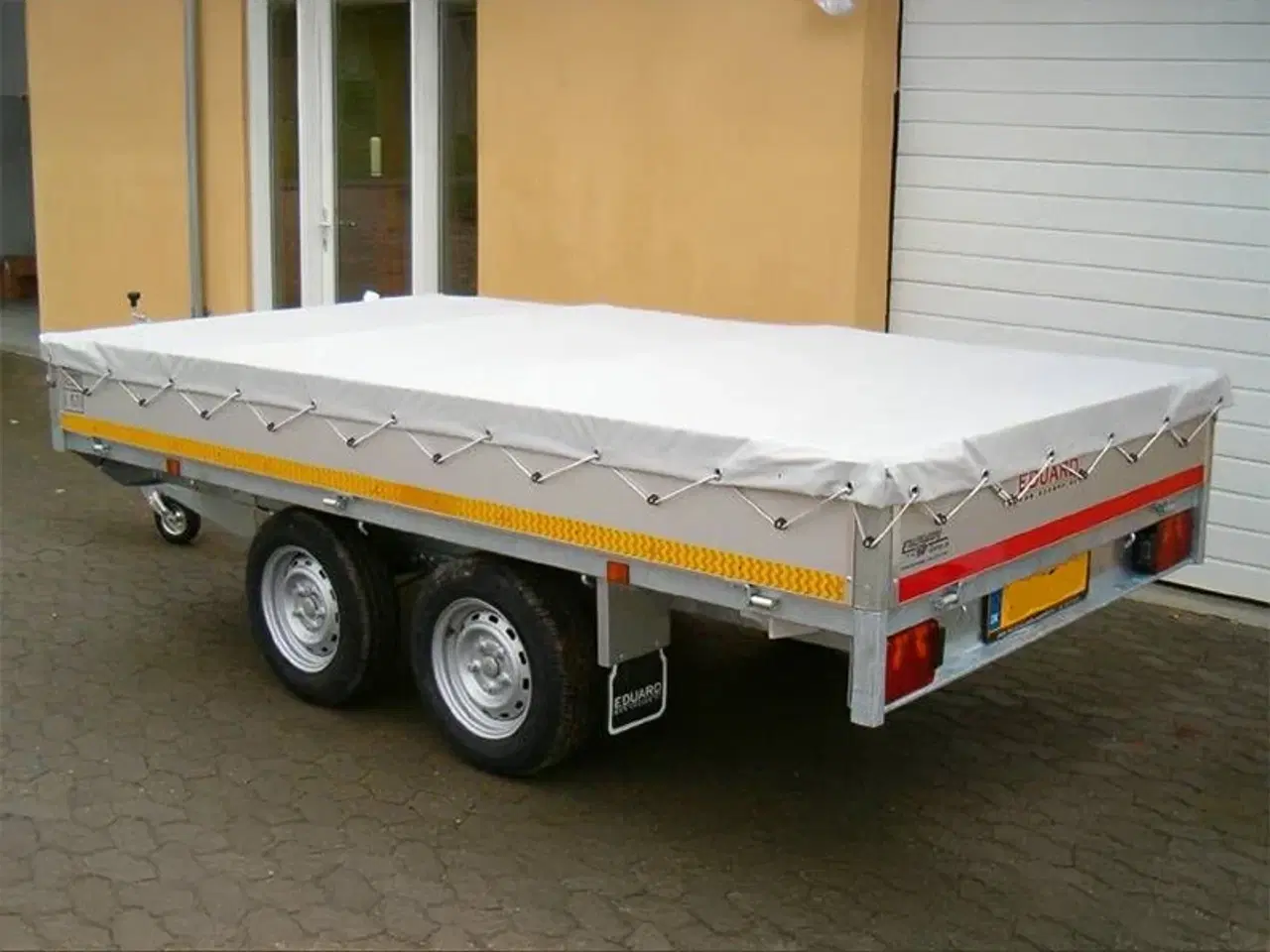 Billede 1 - Mont. flad presenning Eduard