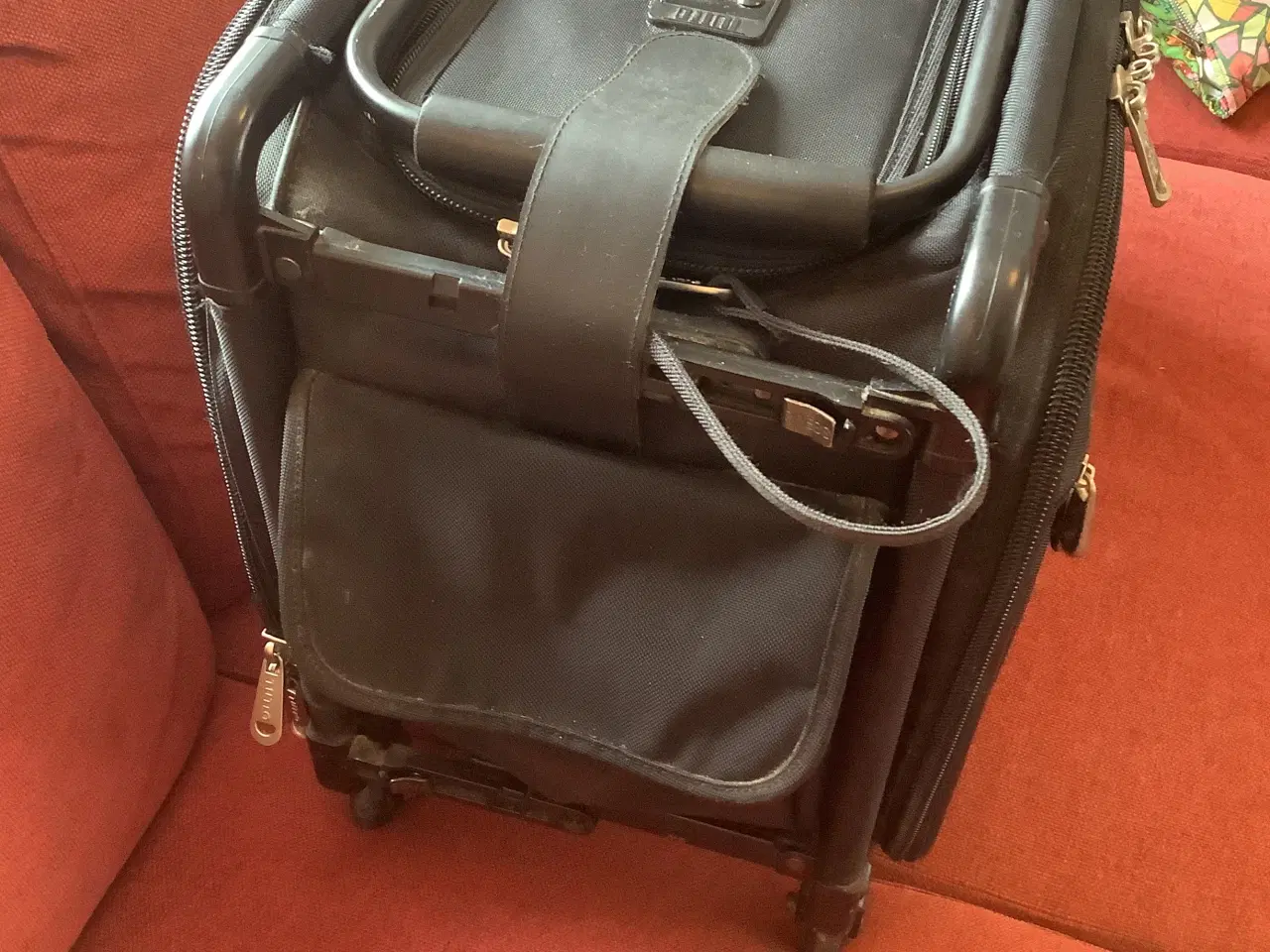 Billede 3 - TUTTO symaskine taske med hjul!