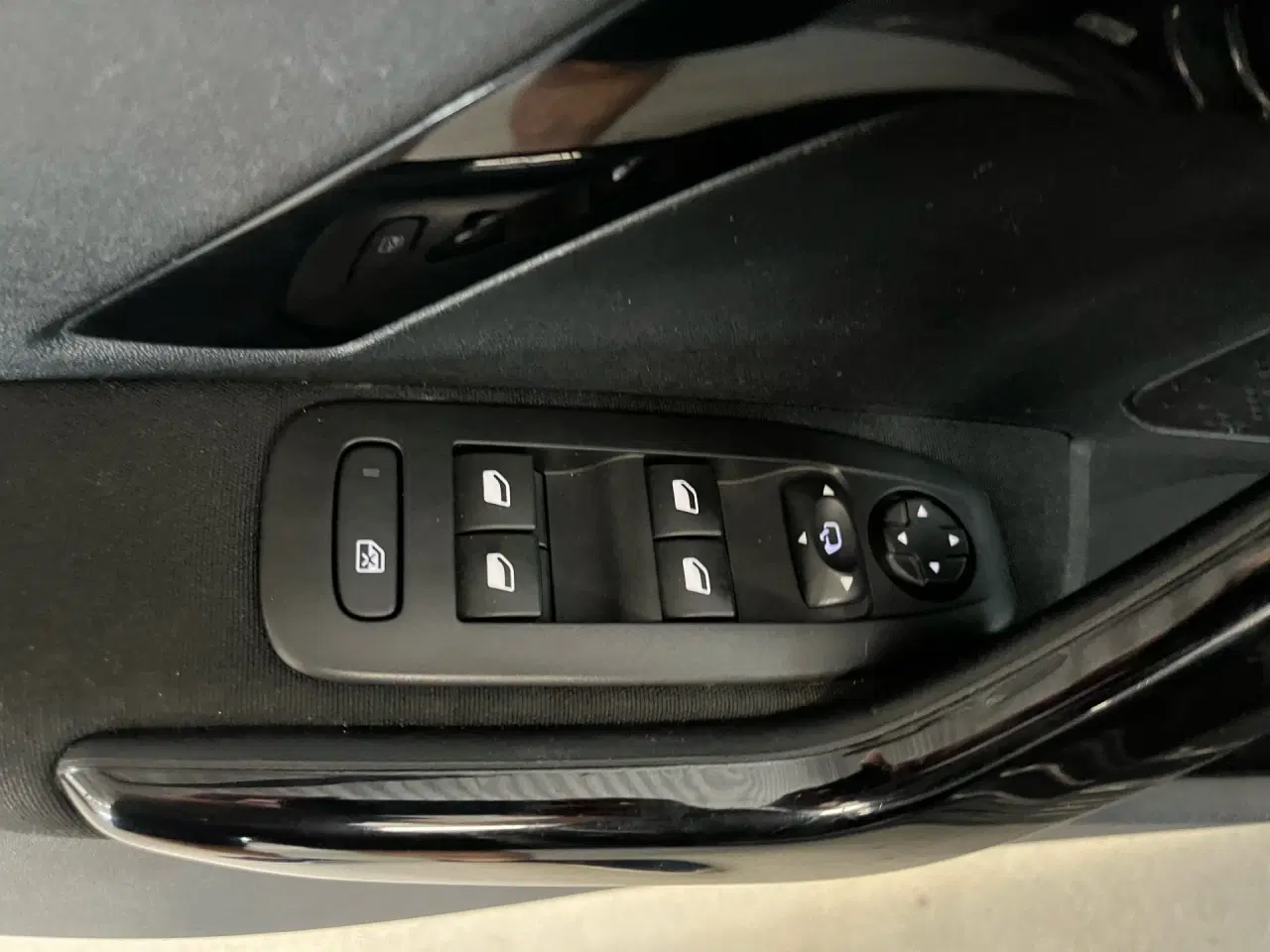Billede 7 - Peugeot 208 1,6 BlueHDi Allure 100HK 5d