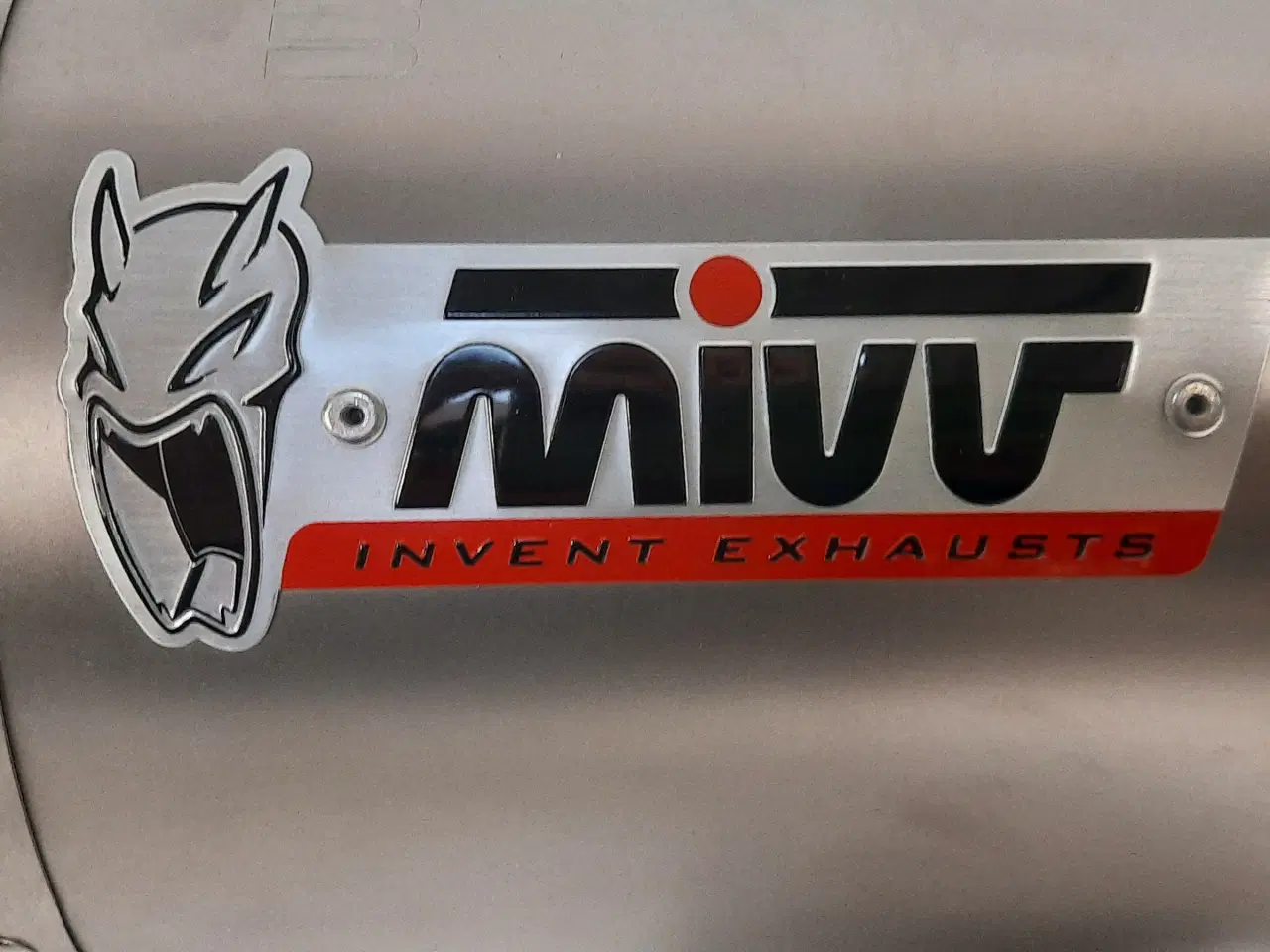 Billede 2 - MIVV Titanium Slip on potte F800R