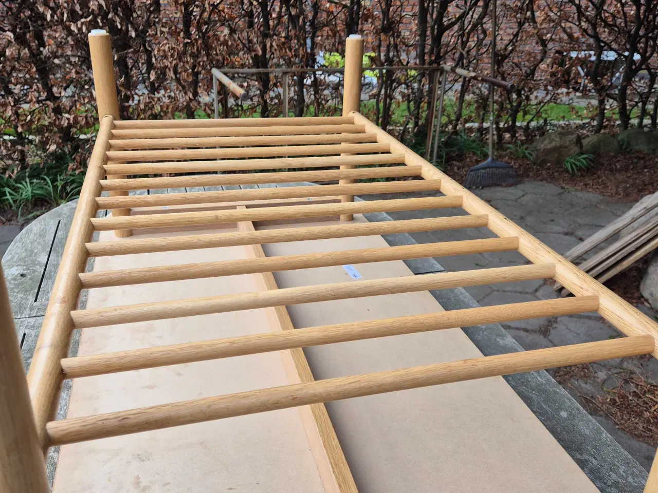 Billede 15 - Listerby Ikea-sofabord i lyst eg