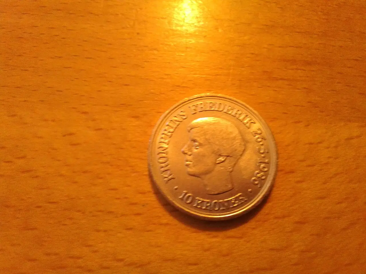 Billede 2 - 10 kr fra 1986 Frederiks 18 års fødselsdag