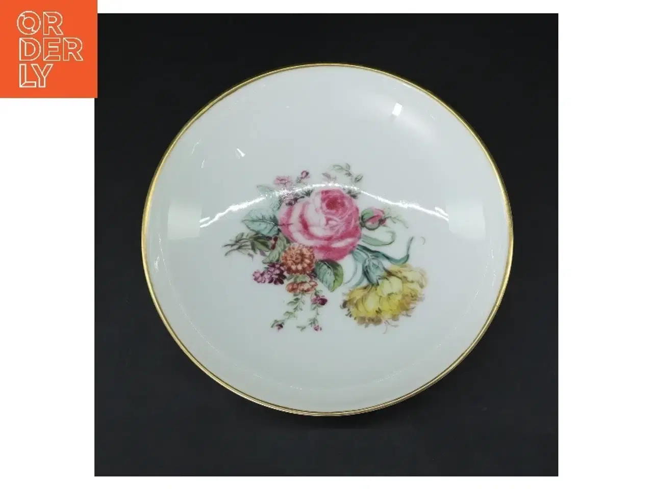 Billede 3 - Porcelænsskål med blomstermotiv fra Royal Copenhagen (str. Ø 17,5 cm)