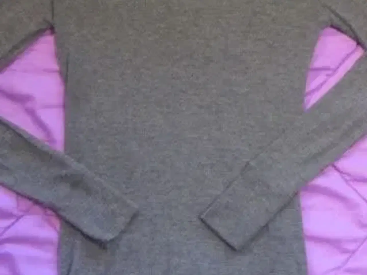 Billede 1 - Str. XS, grå bluse