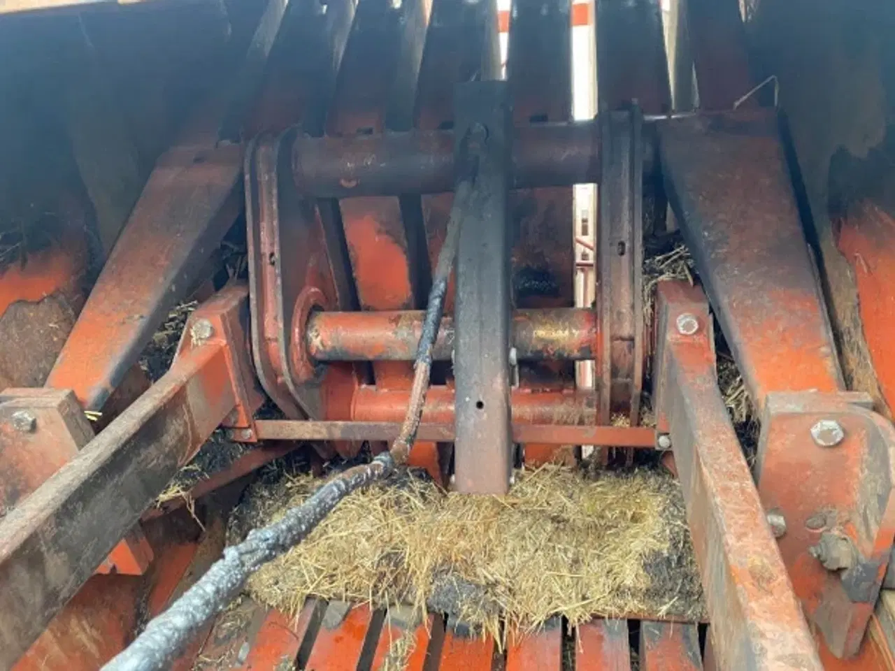 Billede 5 - Hesston 4800 (Sælges i dele/For parts)