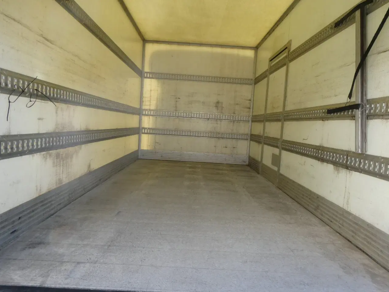 Billede 14 - Iveco Daily 2,3 35S16 Alukasse m/lift AG8