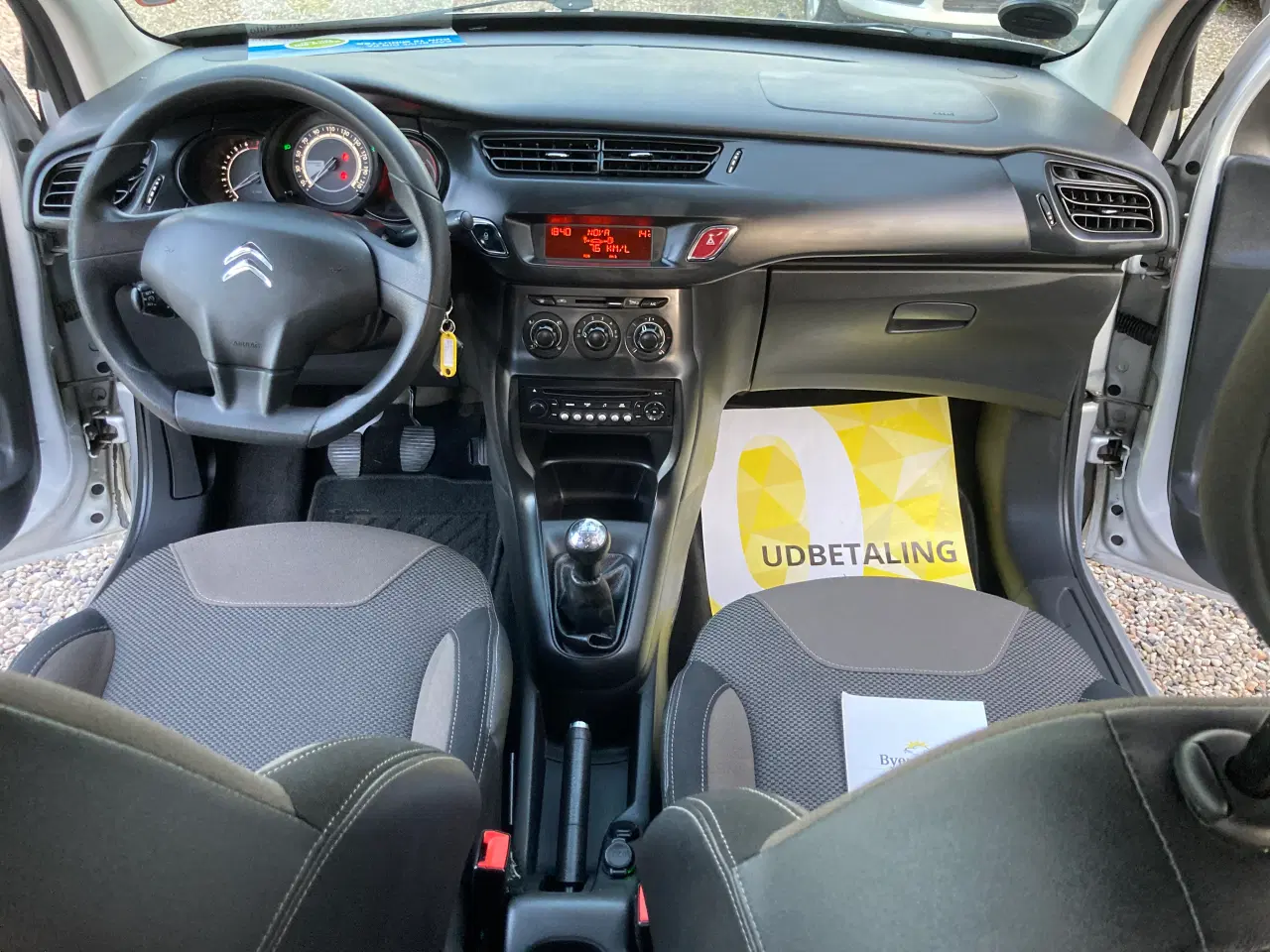 Billede 9 - Citroen C3 Nysyn meget Pæn og velholdt med lav km