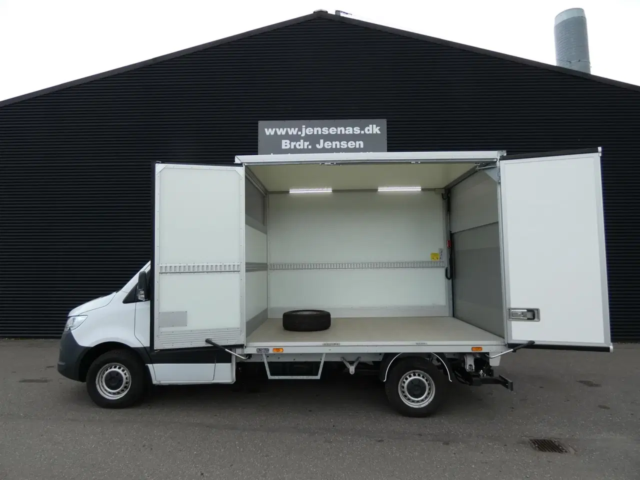 Billede 1 - Mercedes-Benz Sprinter 317 BROBIL 2,0 CDI A2 RWD 9G-Tronic 170HK Ladv./Chas. Aut.