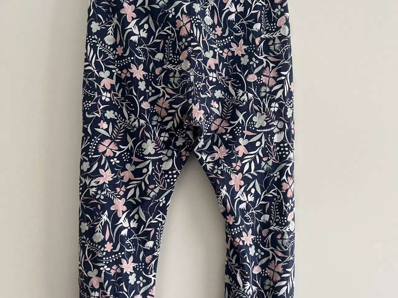 Billede 4 - Hummel sæt str 92