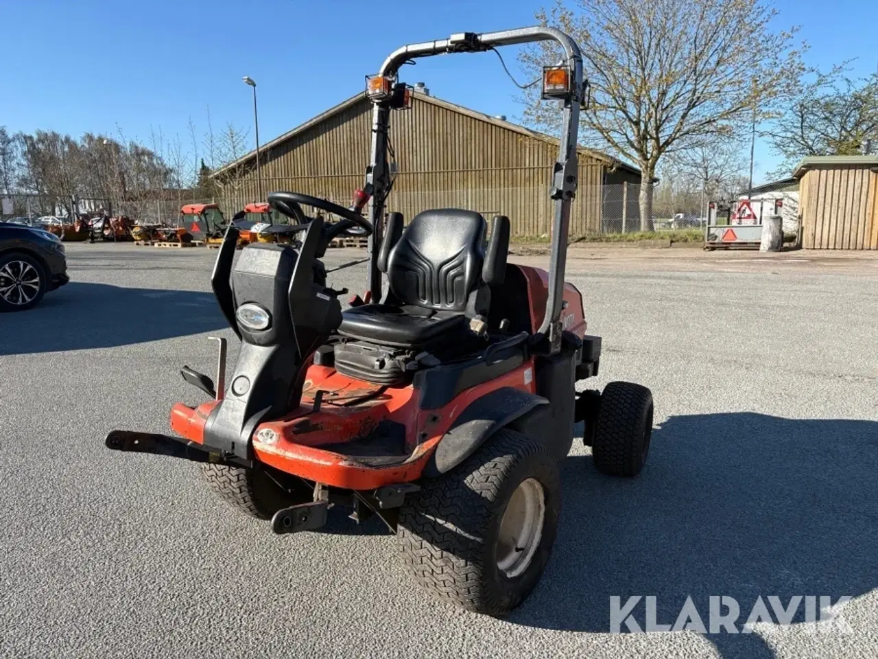 Billede 1 - Redskabsbærer Kubota F3890 med tilbehør