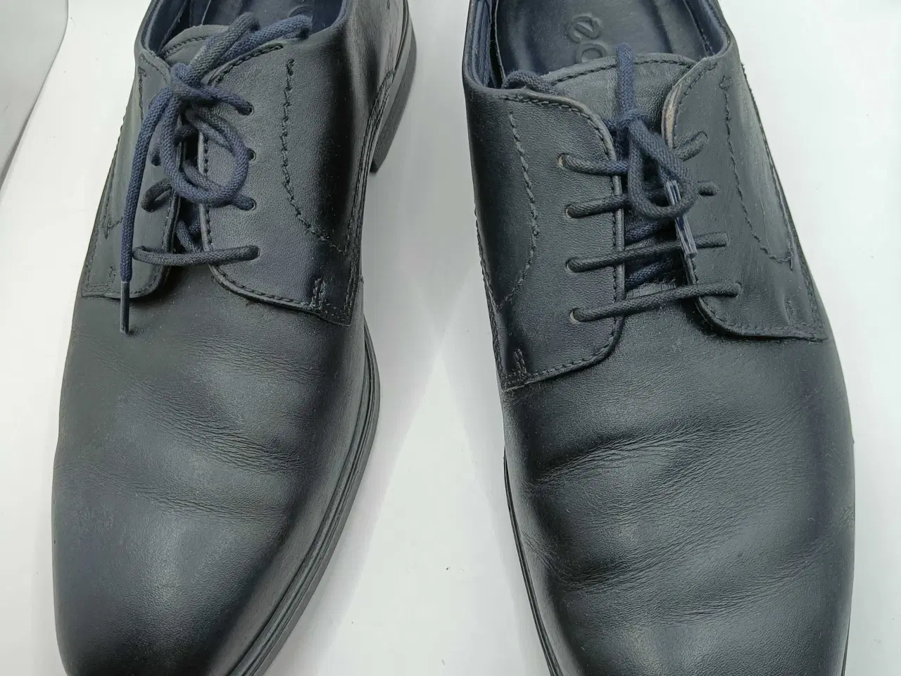 Billede 2 - Ecco sort læder sko 45str