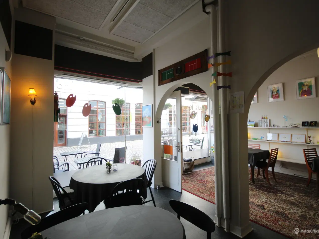 Billede 5 - Attraktivt lejemål - restaurant. café. butik m.m. - i alt 128 kvm