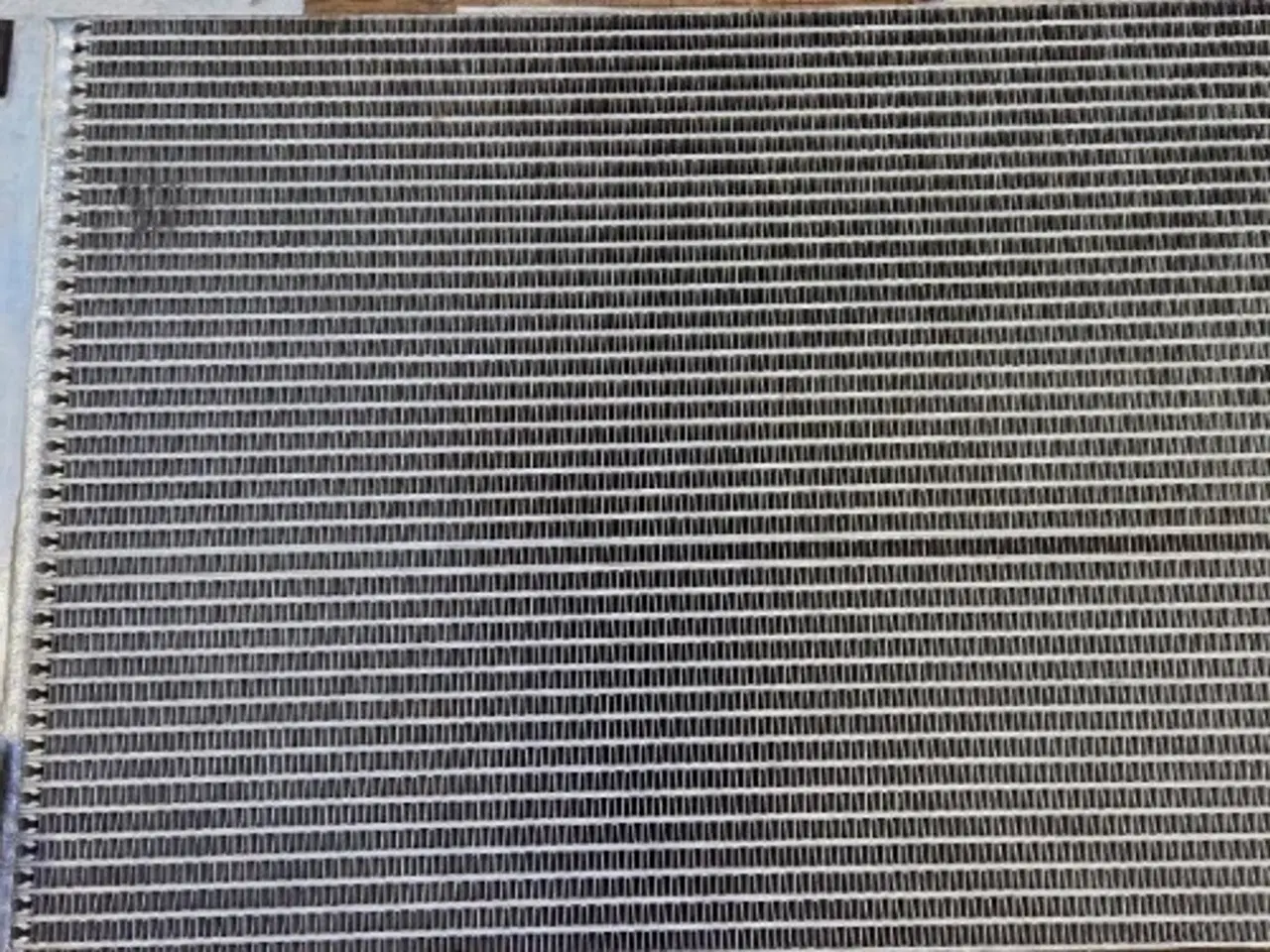 Billede 5 - Case 9240 Køler 47503047