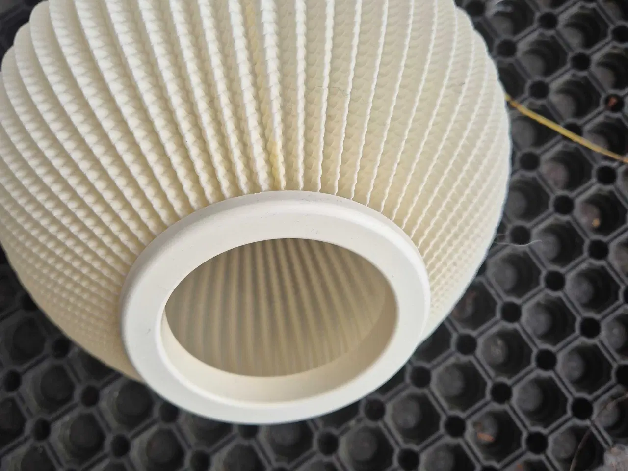 Billede 20 - To smukke Pearl Shade i hvid