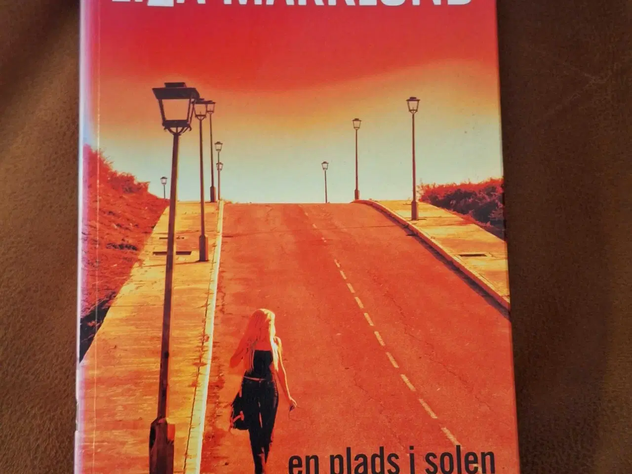 Billede 1 - En plads i solen 