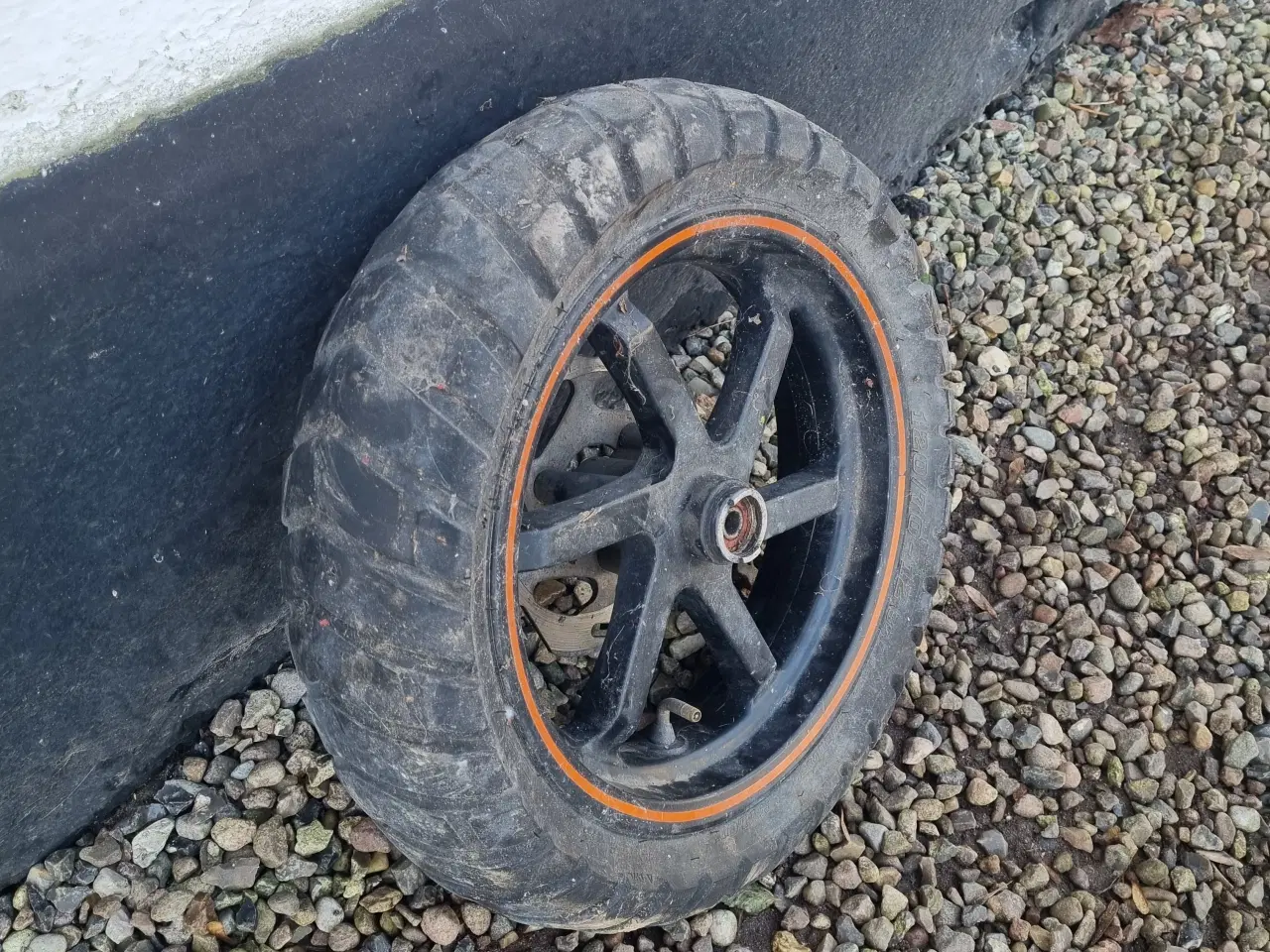 Billede 3 - 6 egers fælg til pgo hot 50