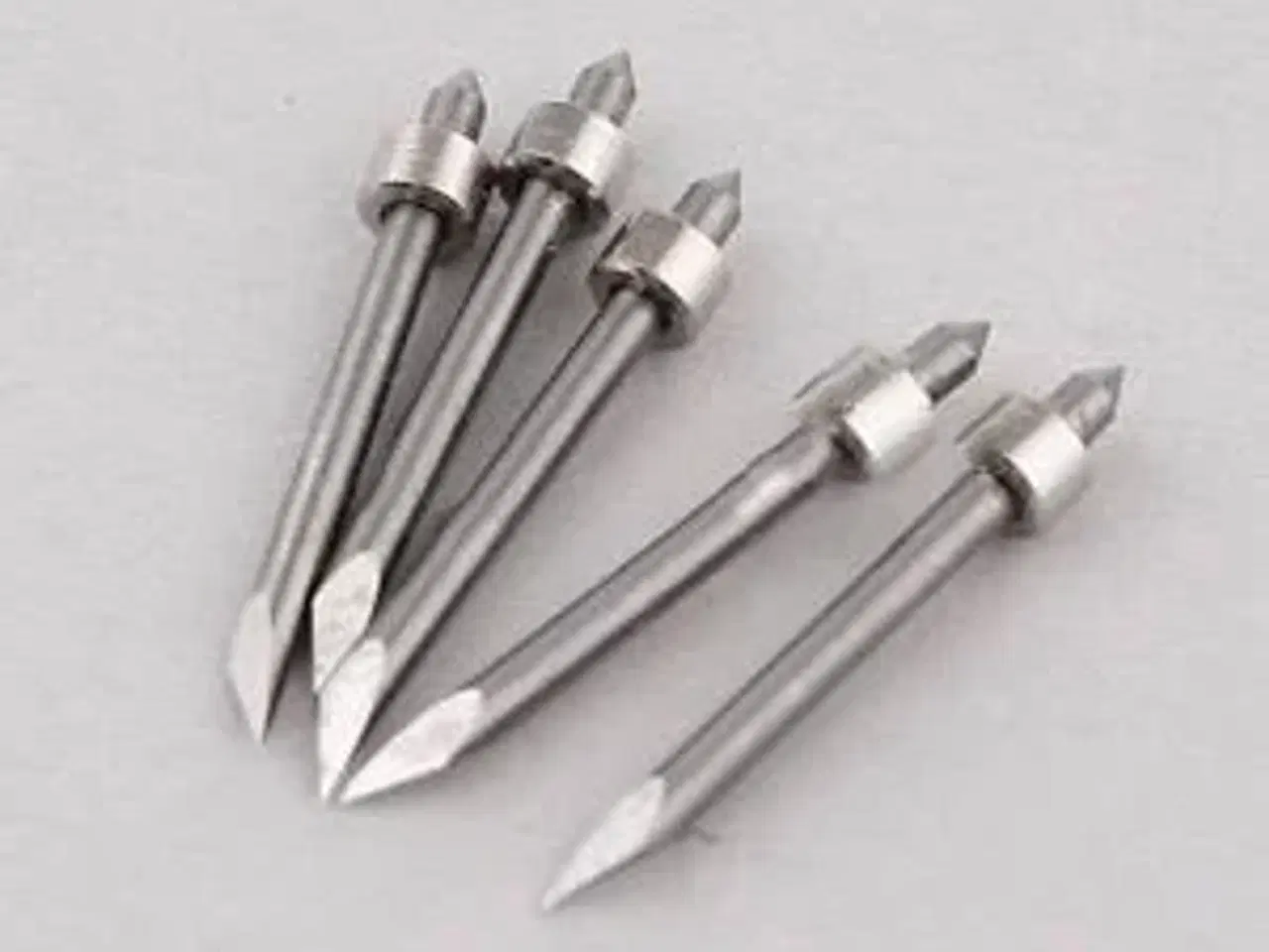 Billede 1 - 5 stk. knivpakke, Mutoh sandblæsnings plotter knive 60º, offset 0.75mm [NMUSA6075]