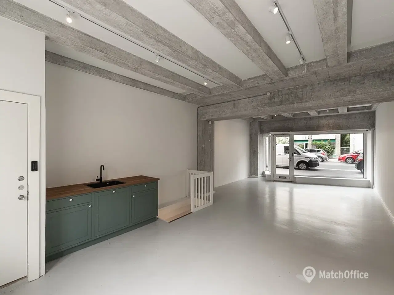 Billede 7 - SÆLGES: Indbydende og moderne erhvervsejerlejlighed med mulighed for ubemandet showroom