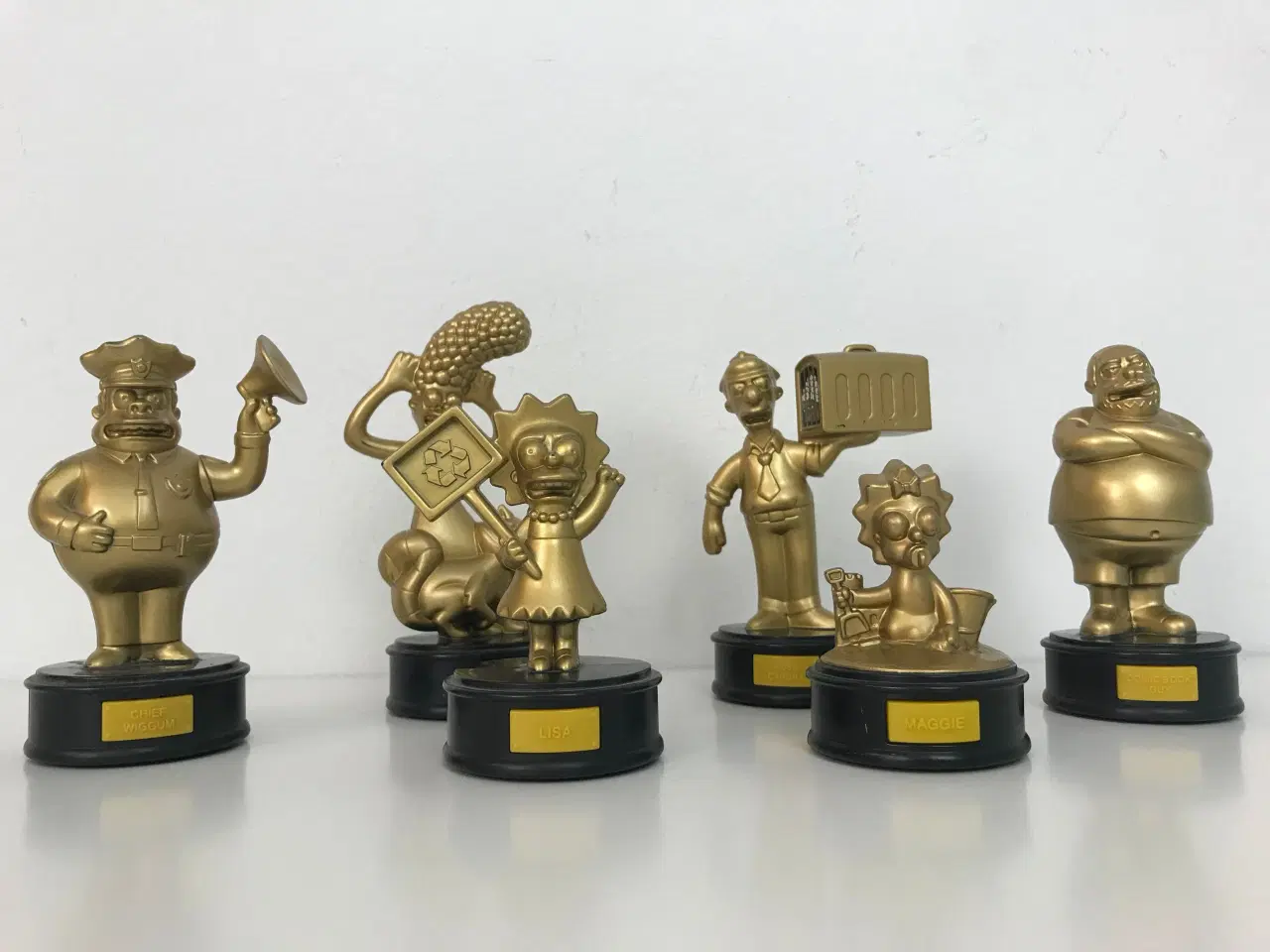 Billede 2 - 6 stk Simpsons 'guld' samlefigurer (BK 2007)