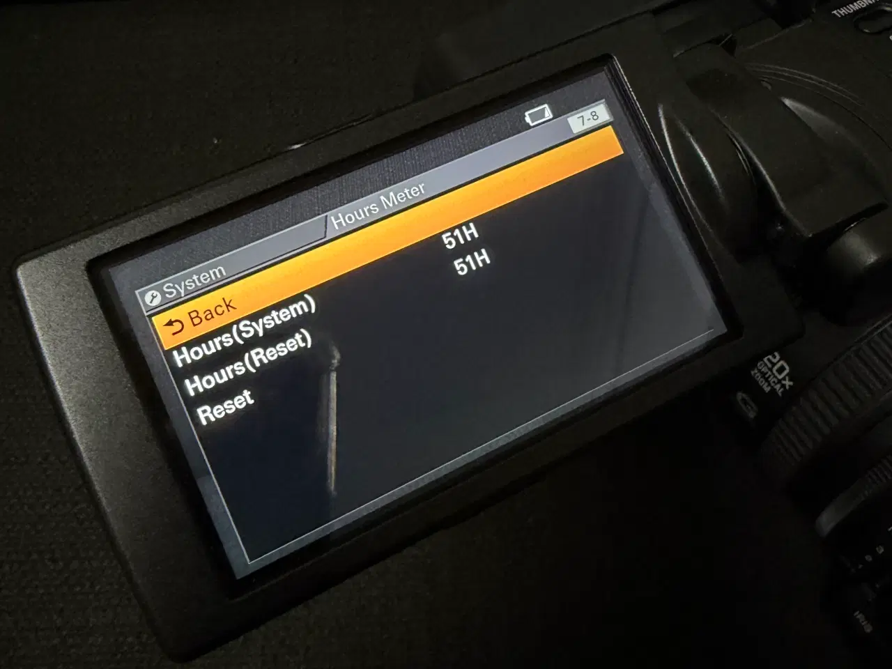 Billede 5 - Sony FDR-AX1 4K Camcorder – Kun 51 timer – Komplet