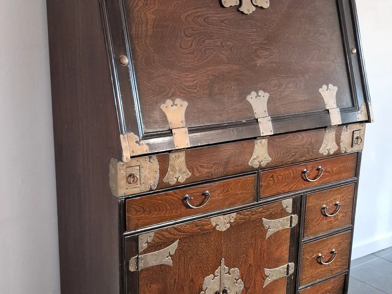 Billede 2 - Smukt koreansk antik sekretær skrivebord.