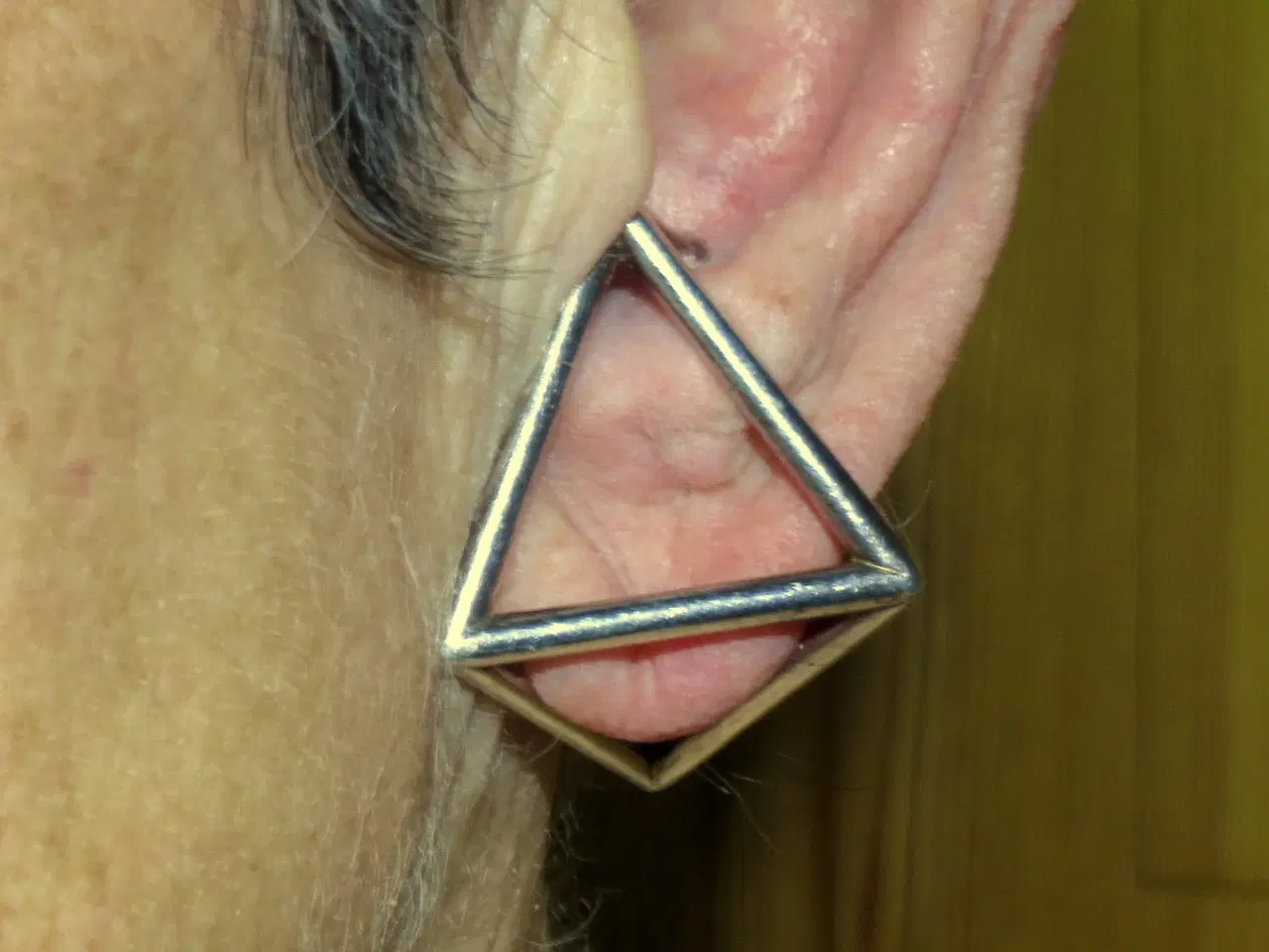 Billede 4 - Øresmykker, pyramider