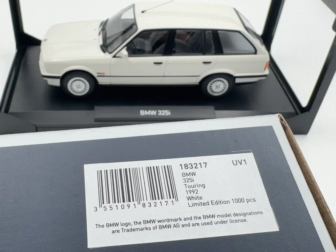 Billede 9 - 1992 BMW 325i E30 Touring Limited Edition - 1:18