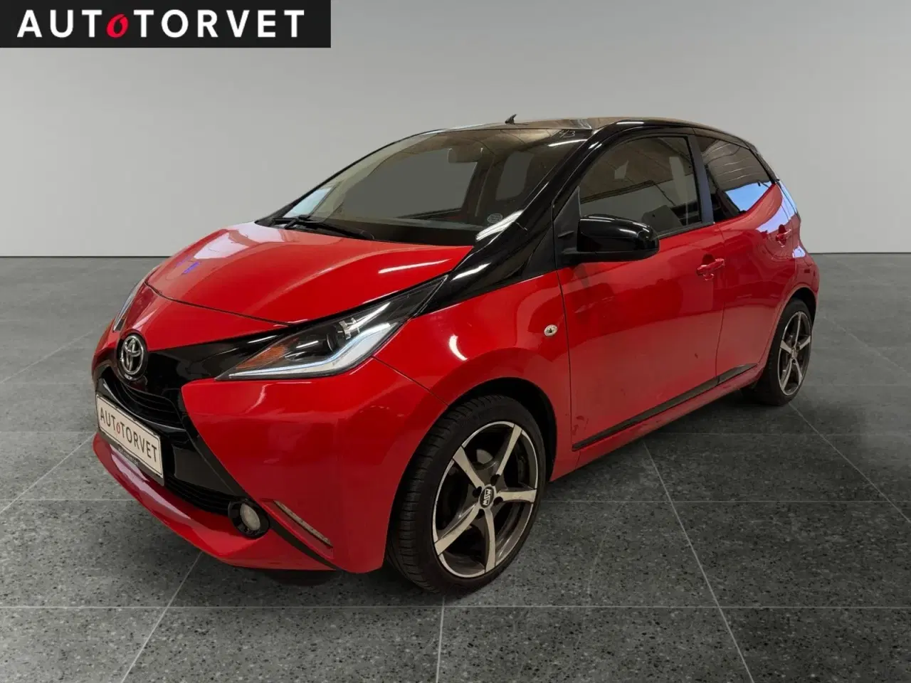 Billede 1 - Toyota Aygo 1,0 VVT-i x-play x-touch