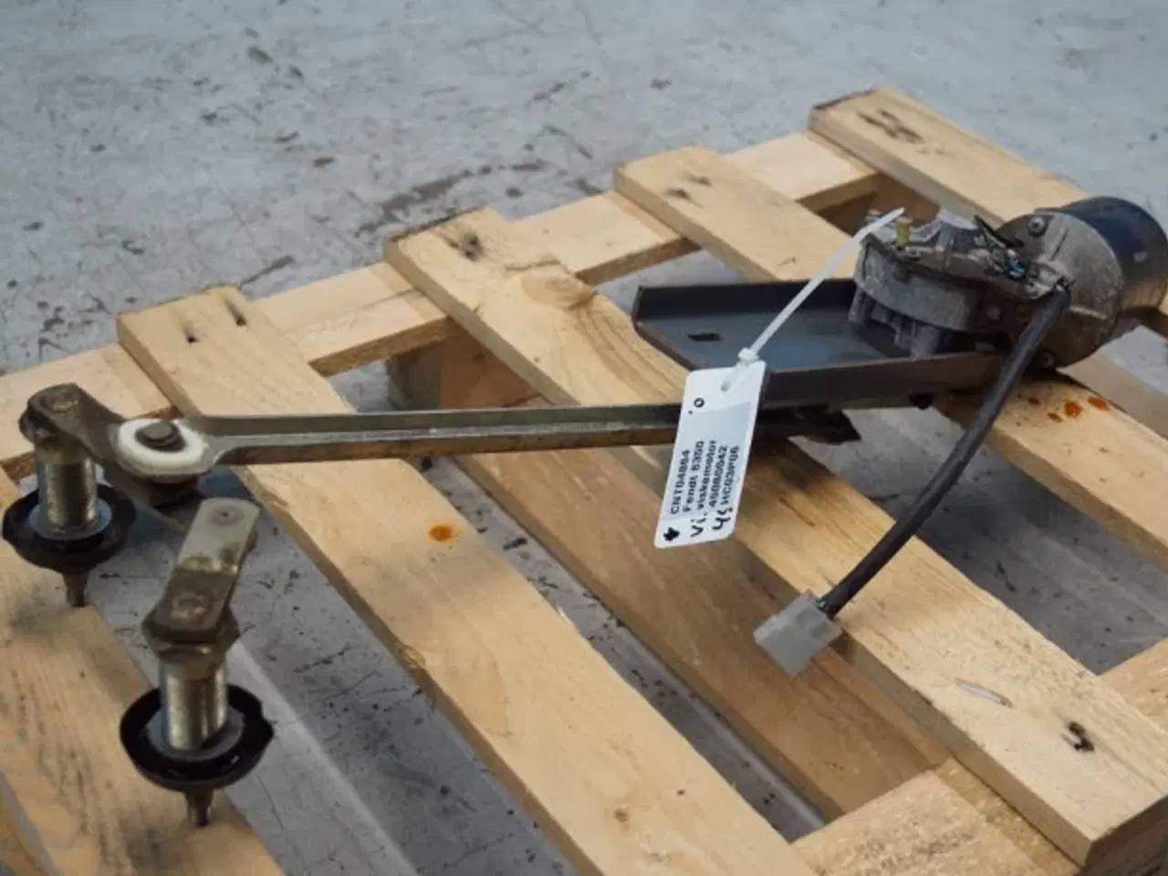 Billede 6 - Fendt 8350 Viskemotor 45080042