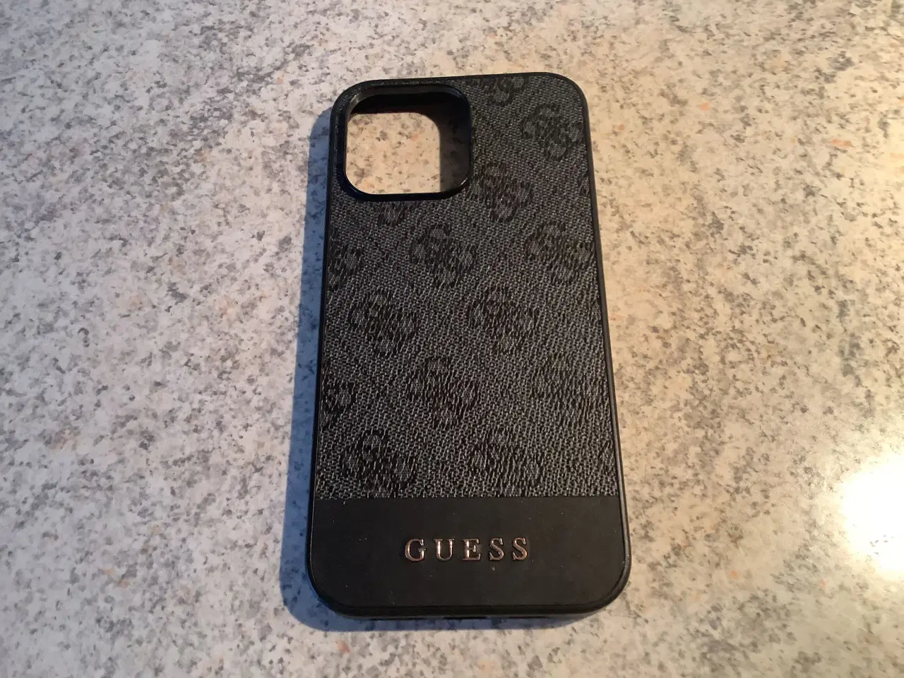Billede 2 - Helt nyt Guess cover til iPhone 14 pro Max